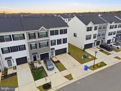 369 Soft Rush Ln, La Plata, MD 20646 - photo 2