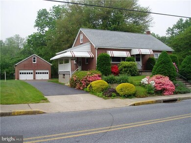 78 E Chestnut St, Bechtelsville, PA 19505 - photo 2