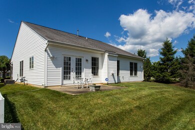 6913 Castleton Dr, Fredericksburg, VA 22407 - photo 3