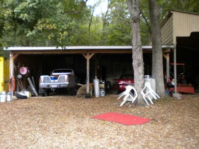 9132 Highway 147, Stewart, TN 37175 - photo 5