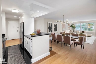 155 W 68th St unit 28E, New York, NY 10023 - photo 2