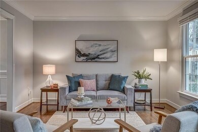 Lovely and spacious Living Room with more hardwood