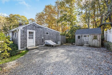 Sidfe View/Driveway