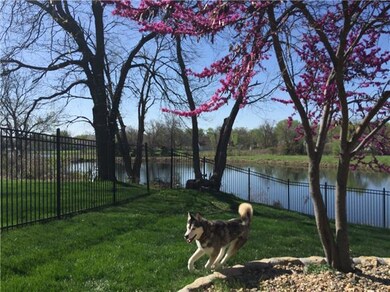 5037 Woodstock Ct, Shawnee, KS 66218 - photo 3