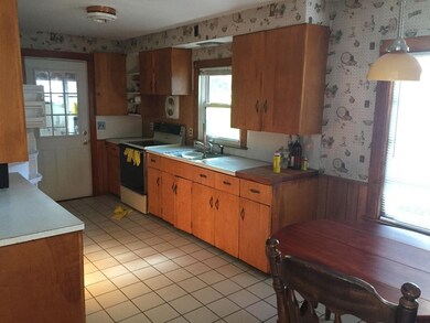 2 Vine St unit R 490, Milford, NH 03055 - photo 7