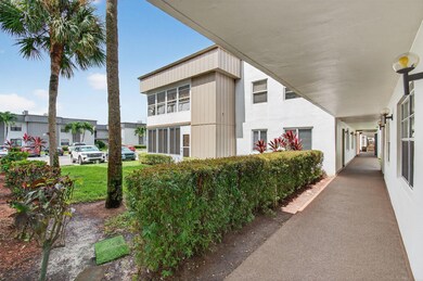 406 Piedmont I, Delray Beach, FL 33484 - photo 5