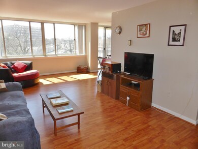 Columbia Condominiums unit 407, Arlington, VA 22204 - photo 3