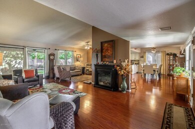 2304 Leisure World Mesa AZ-large-002-3-E