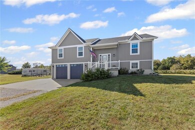 33372 Lonestar Rd, Osawatomie, KS 66064 - photo 2