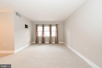 9449 Fairfax Blvd unit 104, Fairfax, VA 22031 - photo 7