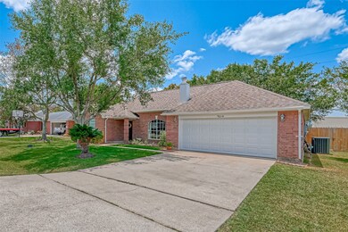 9014 Stephen St, Needville, TX 77461 - photo 5