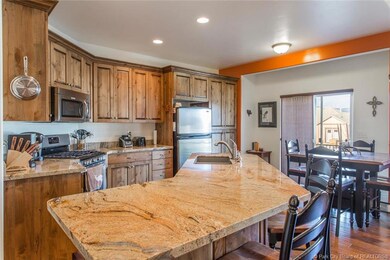 345 S 420 E, Midway, UT 84049 - photo 5