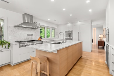 2127 S Helena St, Spokane, WA 99203 - photo 6