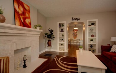 Living Room (4)