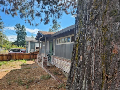 481 Della Ave, Willits, CA 95490 - photo 2