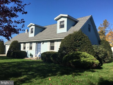 98 Ryan Ave, Tamaqua, PA 18252 - photo 3