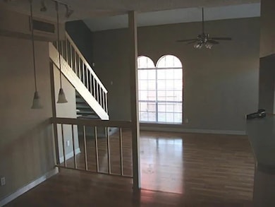 2639 Entrada Blvd unit 3, Irving, TX 75038 - photo 3