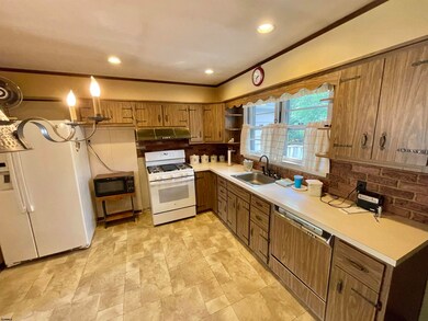 303 Wilson Ave, Linwood, NJ 08221 - photo 6