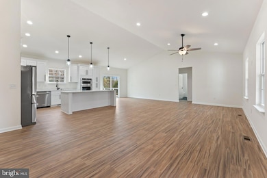 0 Kimberwood Ln unit VAFQ2019816, Midland, VA 22728 - photo 4