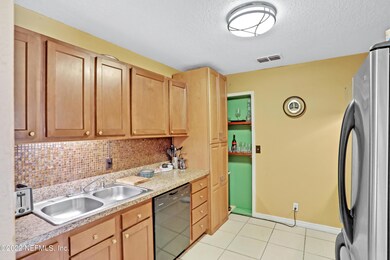 4561 Palmer Ave, Jacksonville, FL 32210 - photo 5