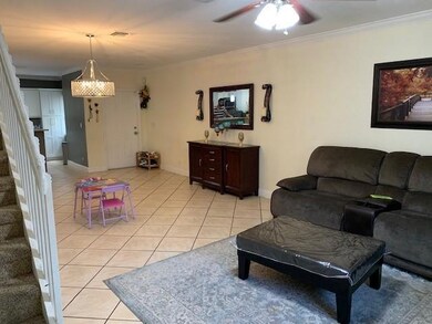 7679 Tamarac Island Cir, Tamarac, FL 33321 - photo 5