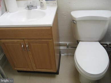 2909 Winchester St, Baltimore, MD 21216 - photo 5