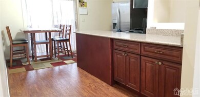 197 Evergreen Rd unit 11-B, Edison, NJ 08837 - photo 7