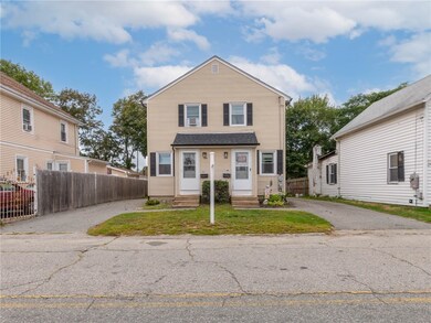 124 Pleasant St, Cranston, RI 02910 - photo 2