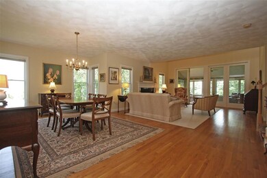 35 Hawthorne Village Rd unit U360, Nashua, NH 03062 - photo 4