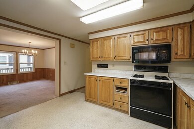 14 Baywood St, Rockland, MA 02370 - photo 3