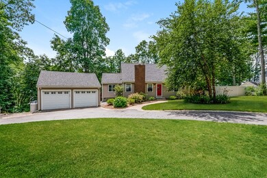 7 Edgewood Rd, Southborough, MA 01772 - photo 2