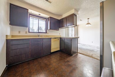 1338 Bonita Ave, Medford, OR 97504 - photo 5