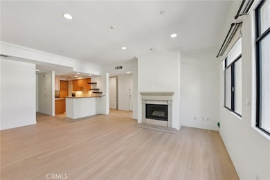 742 Locust St unit 301, Pasadena, CA 91101 - photo 7