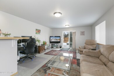 Antles_220110_Crestfields_Yakima_06