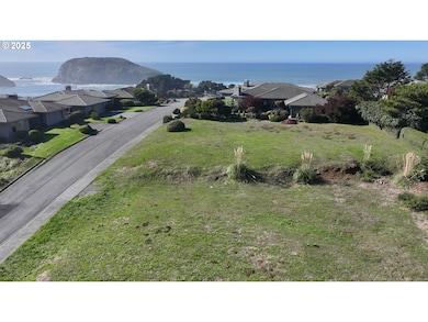 96503 Ridgeway St, Brookings, OR 97415 - photo 2