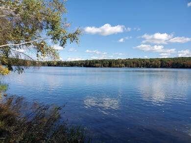 246 Fawn Lake Dr, Hawley, PA 18428 - photo 5