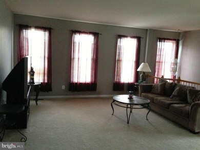 12056 Kemps Landing Cir, Manassas, VA 20109 - photo 6