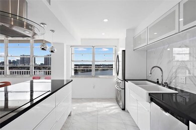 Admirals Port East Condominiums unit 1016W, Aventura, FL 33160 - photo 6