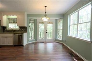 Breakfast/Dining area with easy access to Deck and