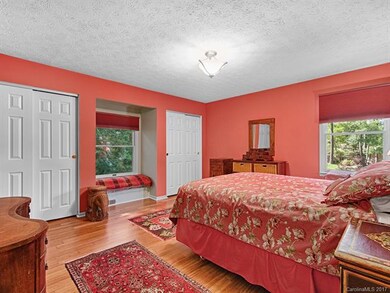 78 Ballantree Dr, Asheville, NC 28803 - photo 6