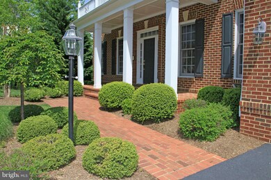 15010 Ransom Oaks Ct, Gainesville, VA 20155 - photo 3