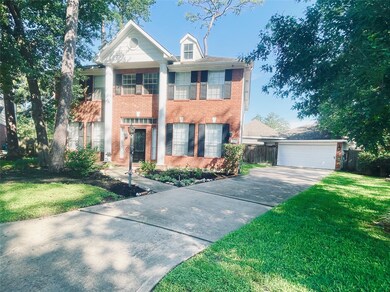 Cul-de-Sac Street w/Ample Parking and oversized 2-Car Detached Garage