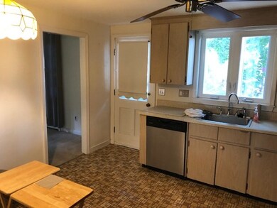 7 Menotomy Rocks Dr unit SF, Arlington, MA 02476 - photo 3