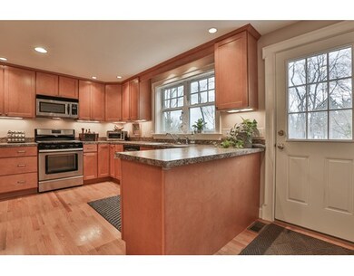 318 Lake St, Haverhill, MA 01832 - photo 7