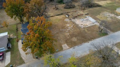 148 Greenbriar Cir, Mannford, OK 74044 - photo 5