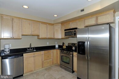 10069 Windstream Dr unit 5, Columbia, MD 21044 - photo 7