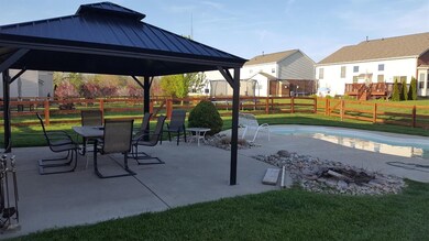 5887 Kensington Trail, Liberty Township, OH 45044 - photo 2