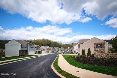 8651 Satellite Ln, Knoxville, TN 37920 - photo 3