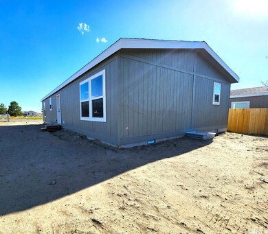 3397 Crown Royal Cir, Winnemucca, NV 89445 - photo 6
