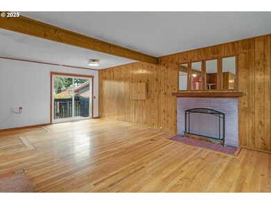 11529 NE Fargo St, Portland, OR 97220 - photo 6